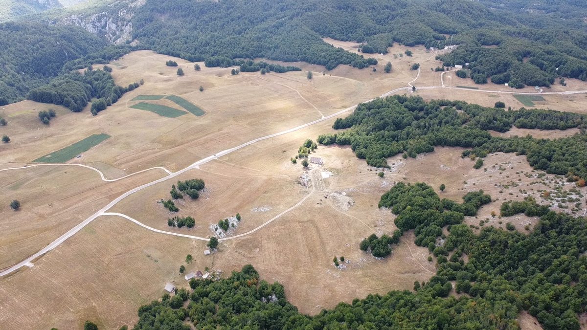 Looking across the Krnovo plateau.